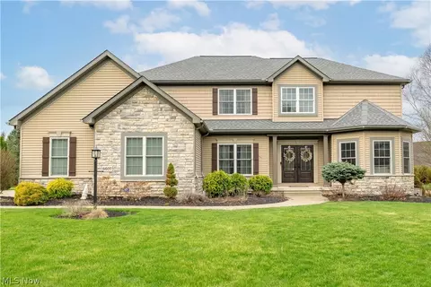 6607 Woodbridge Cir NW, Massillon, OH 44646