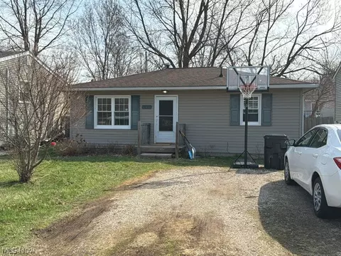 1451 Oldsmar Ave, Madison, OH 44057
