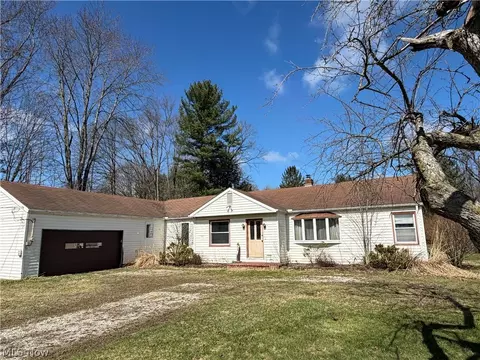 10844 Bell Rd, Newbury, OH 44065