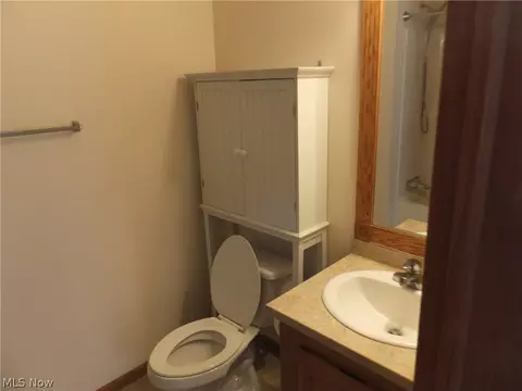 330 Gemini Dr, Dover, OH 44622 photo 6