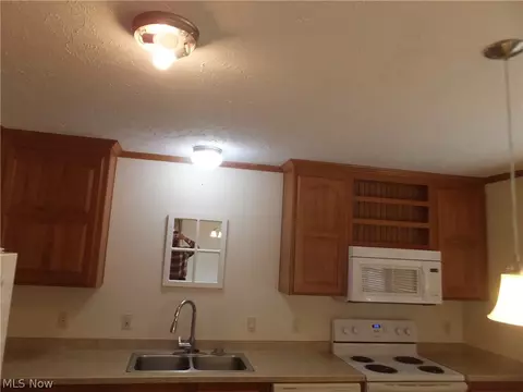 330 Gemini Dr, Dover, OH 44622 photo 12