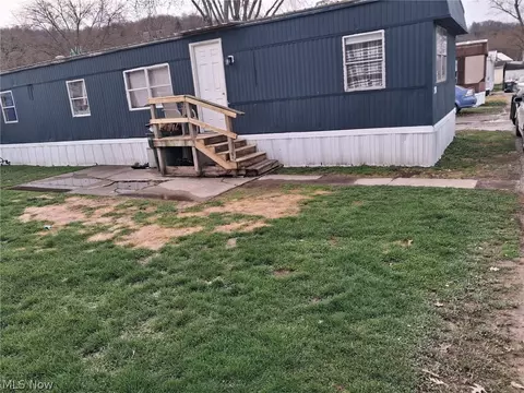 308 Bedford Ave, Cambridge, OH 43725