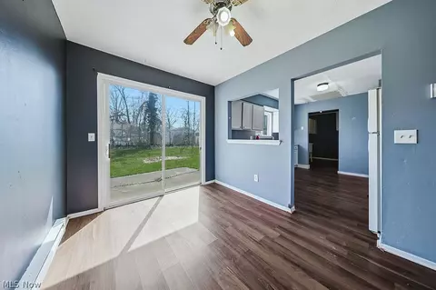 508 Wood St, Elyria, OH 44035 photo 14