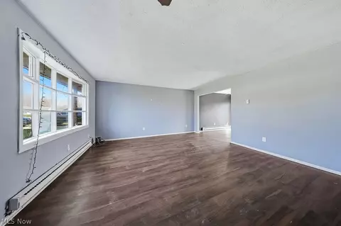 508 Wood St, Elyria, OH 44035 photo 10