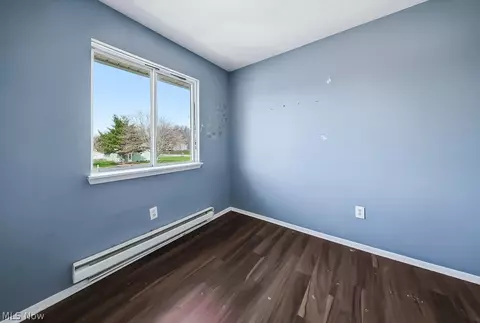 508 Wood St, Elyria, OH 44035 photo 20