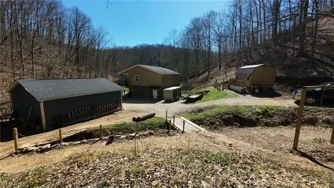 Exterior - 3593 Moore Fork Rd, Duck, WV 25063 photo 2 of 7