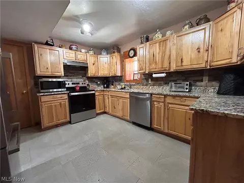 Kitchen - 3593 Moore Fork Rd, Duck, WV 25063 photo 1 of 2