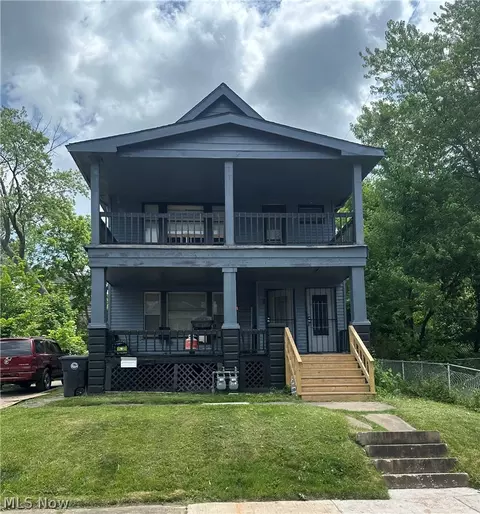 3153 E 102nd St, Cleveland, OH 44104