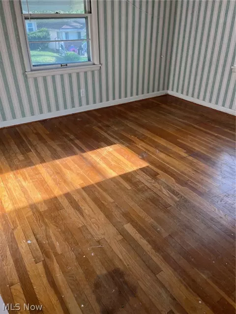 Bedroom - 23 Wayne Ave, Akron, OH 44301 photo 2 of 9