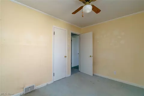 Bedroom - 23 Wayne Ave, Akron, OH 44301 photo 7 of 9