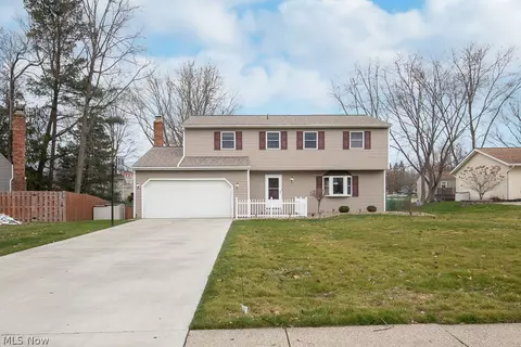 3289 Twain Cir, Brunswick, OH 44212