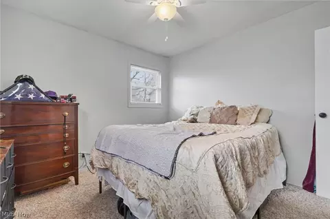 Bedroom - 155 S Johnson Rd, Sebring, OH 44672 photo 3 of 4