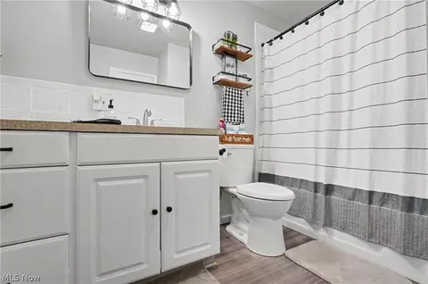 Bath - 155 S Johnson Rd, Sebring, OH 44672 photo 1 of 1