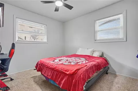 Bedroom - 155 S Johnson Rd, Sebring, OH 44672 photo 2 of 4