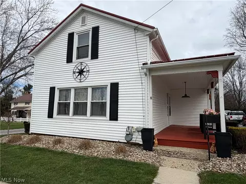 87 N Mechanic St, Hayesville, OH 44838