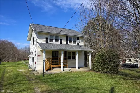 785 Chenoweth Ext, Akron, OH 44319