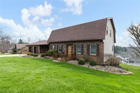 117 Cooper Dr, Saint Clairsville, OH 43950