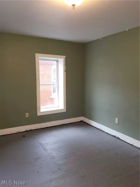 Bedroom - 5566 State Route 152, Dillonvale, OH 43917 photo 1 of 4