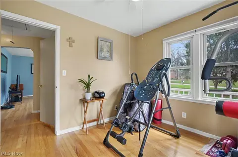 8084 Wright Rd, Broadview Heights, OH 44147 photo 27