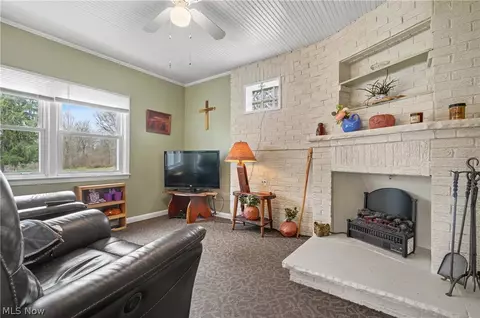 8084 Wright Rd, Broadview Heights, OH 44147 photo 11