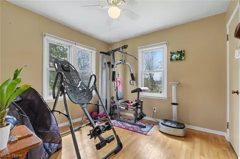 8084 Wright Rd, Broadview Heights, OH 44147 photo 25