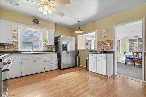 8084 Wright Rd, Broadview Heights, OH 44147 photo 13