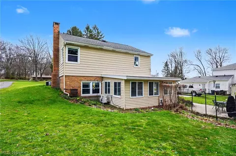 8084 Wright Rd, Broadview Heights, OH 44147 photo 40