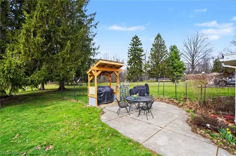 8084 Wright Rd, Broadview Heights, OH 44147 photo 41