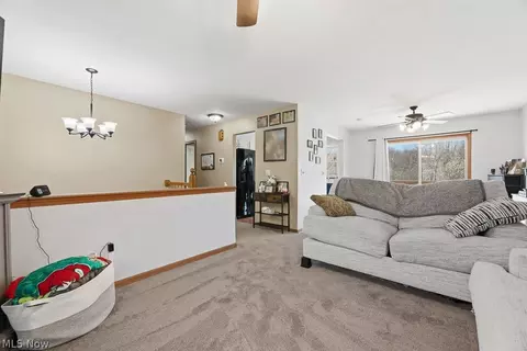 Entry Way - 1719 Wilson Rd, Akron, OH 44312 photo 2 of 2