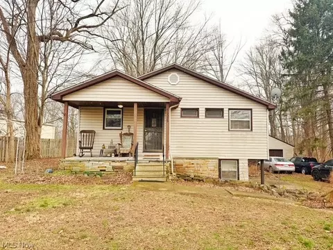 46525 Telegraph Rd, Amherst, OH 44001