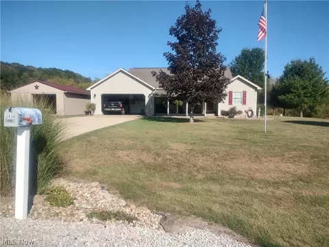 4314 Sherrod Valley Dr SW, Sherrodsville, OH 44675