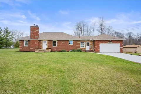 7211 Spencer Lake Rd, Medina, OH 44256