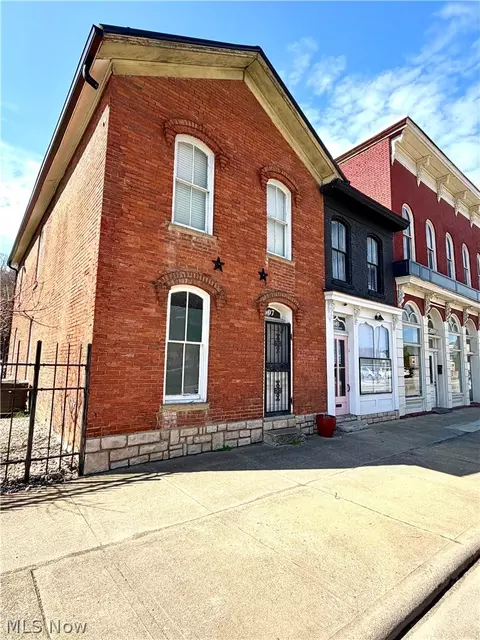 605 Putnam Ave, Zanesville, OH 43701