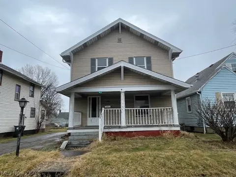 1138 Roslyn Ave SW, Canton, OH 44710