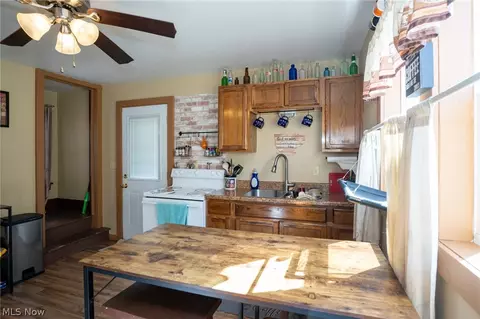2204 Commerce St, Wellsburg, WV 26070 photo 6