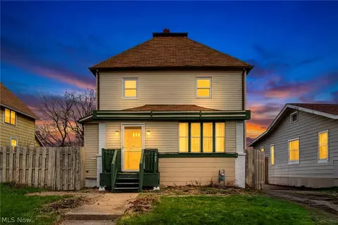 127 E 35th St, Lorain, OH 44055