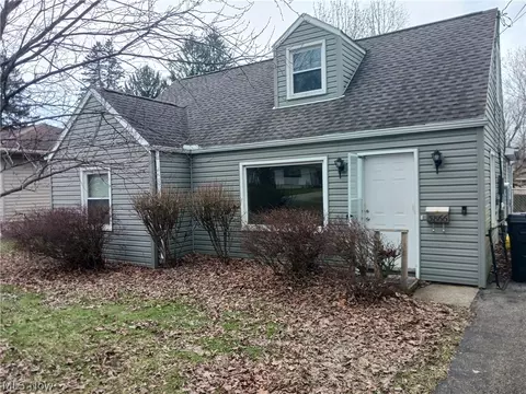 3866 Huntmere Ave, Youngstown, OH 44515