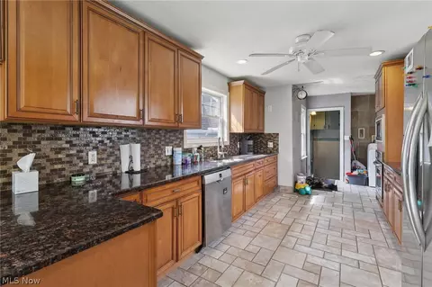 9877 Cutts Rd, Chardon, OH 44024 photo 10