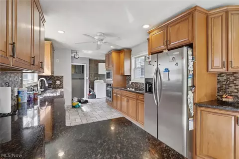 9877 Cutts Rd, Chardon, OH 44024 photo 11