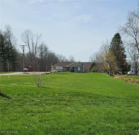 12684 Taylor Wells Rd, Chardon, OH 44024
