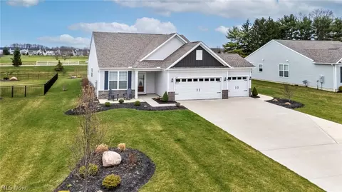 3169 Sharon Ct, Medina, OH 44256
