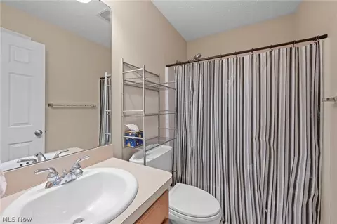 Bath - 608 Rundle St, Lagrange, OH 44050 photo 1 of 3