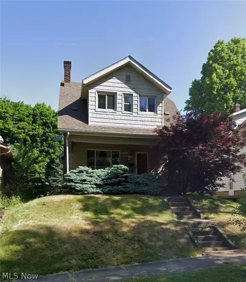 357 Cypress Ave, Akron, OH 44301