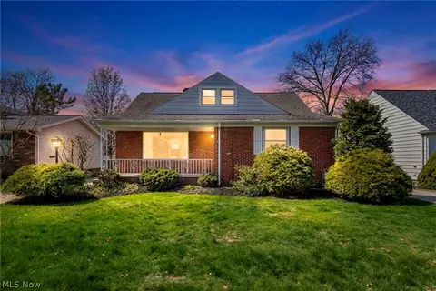 7334 Grant Blvd, Middleburg Heights, OH 44130