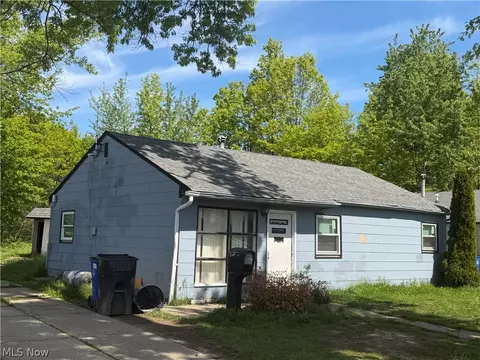 19009 Firwood Rd, Cleveland, OH 44110