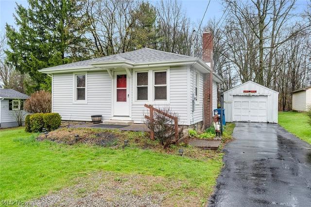 644 Goist Ln, Girard, OH 44420