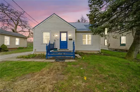 729 W Main St, Geneva, OH 44041