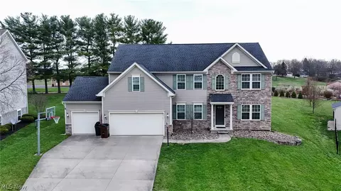 6572 Birchbark Ave NE, Canton, OH 44721