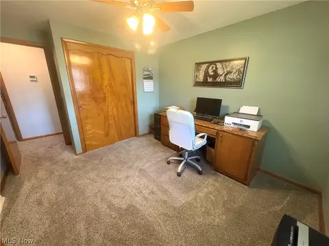 511 Edison St, Struthers, OH 44471 photo 18