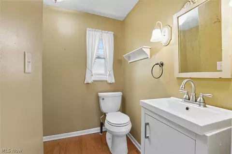 Bath - 1811 E 30th St, Ashtabula, OH 44004 photo 1 of 3